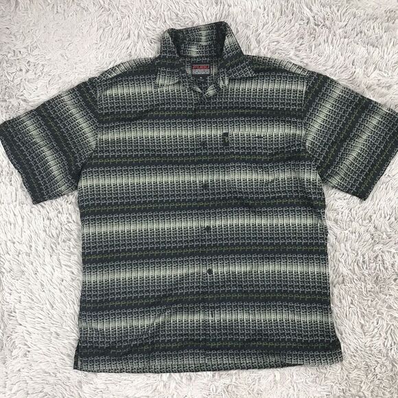 Fubu Men's Shirt Size XL Button Front Short Sleeve‎ Spell Out - Picture 1 of 7